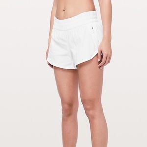 Tracker Short IV 2-way Stretch 4" size 6 worn once